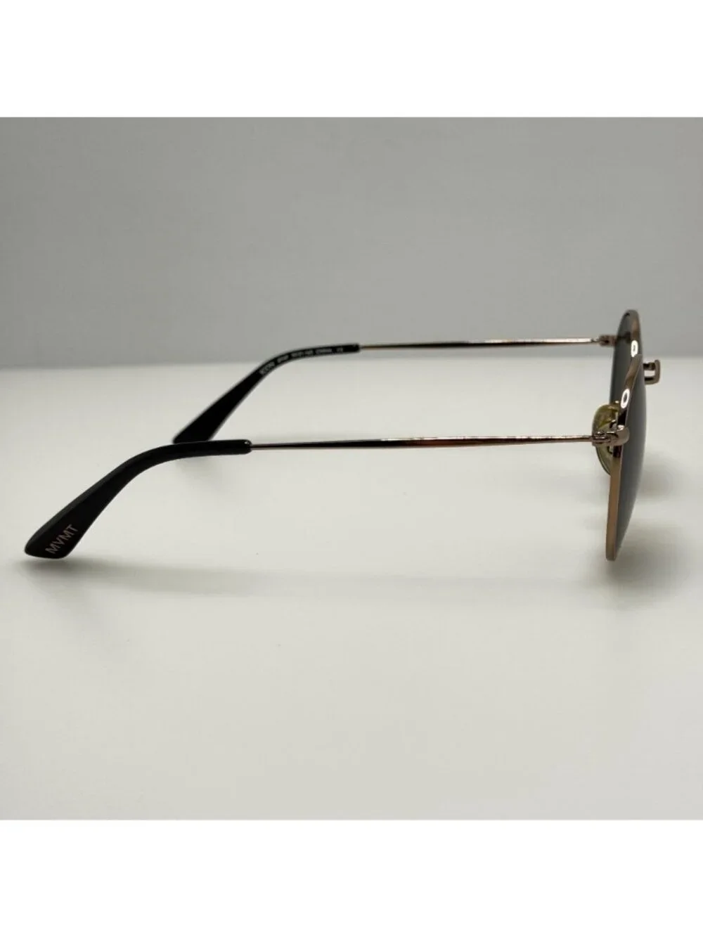 MVMT Icon 49AP Sunglasses 50-21-145